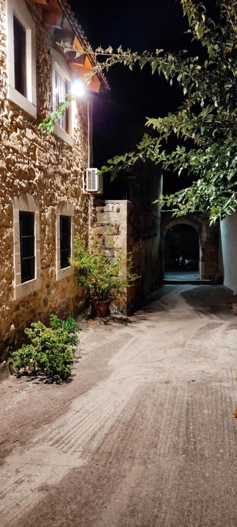 Villa Sofita With Tzakouzi Maroulas Экстерьер фото